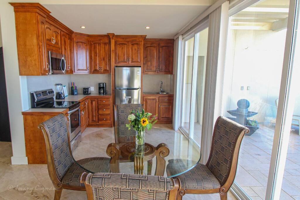 Access - Beach Penthouse Papas And Beer 2 Miles Wifi Rosarito Exterior foto